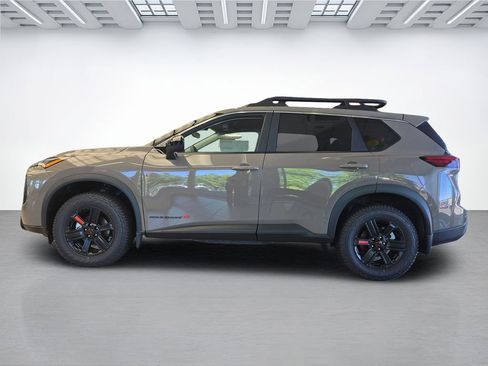 New 2026 Nissan Rogue SV AWD/4WD image 7