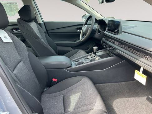 New 2025 Honda Accord SE image 15