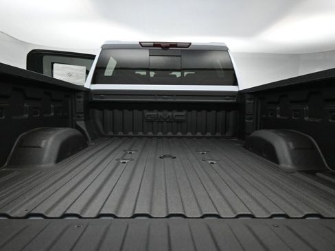 New 2026 GMC Sierra 3500 Denali w/ Denali Reserve Package image 24