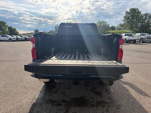 Used 2020 Chevrolet Silverado 2500 High Country w/ Z71 Off-Road Package AWD/4WD image 39