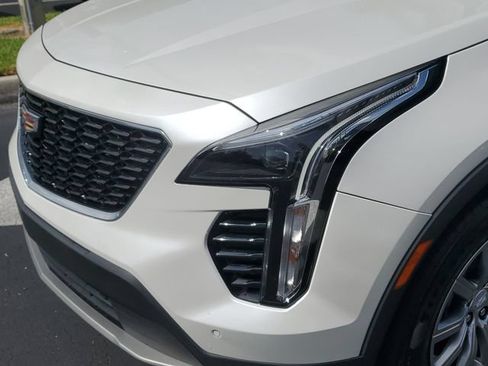 Used 2022 Cadillac XT4 Premium Luxury w/ Safety Alert Package FWD image 10