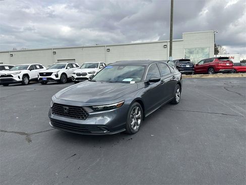 Certified 2024 Honda Accord EX image 3