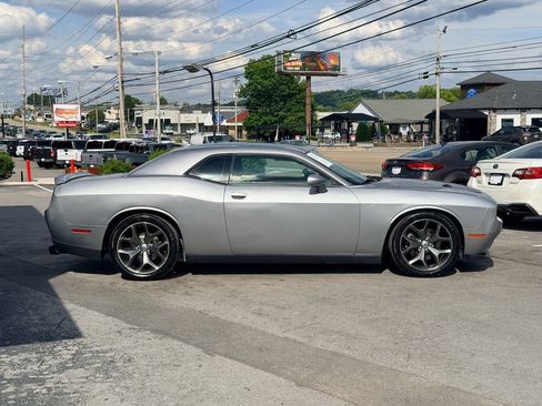 Used 2017 Dodge Challenger SXT Plus RWD image 7