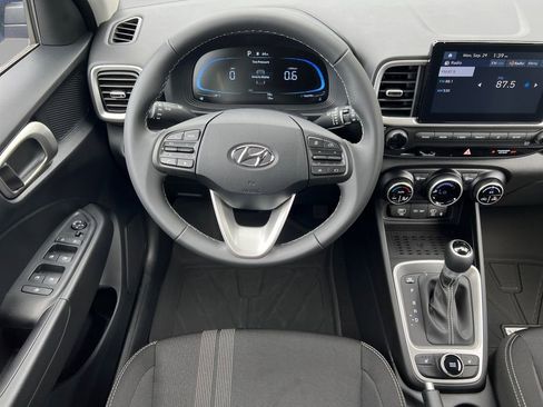 New 2026 Hyundai Venue SEL image 14