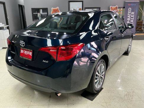 Used 2019 Toyota Corolla XLE FWD image 5