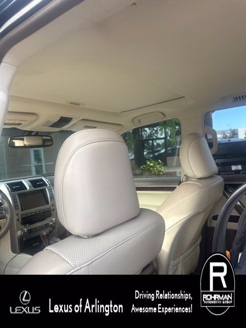 Used 2018 Lexus GX 460 Premium w/ Premium Package AWD/4WD image 7