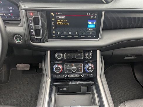 Used 2024 GMC Yukon Denali image 19