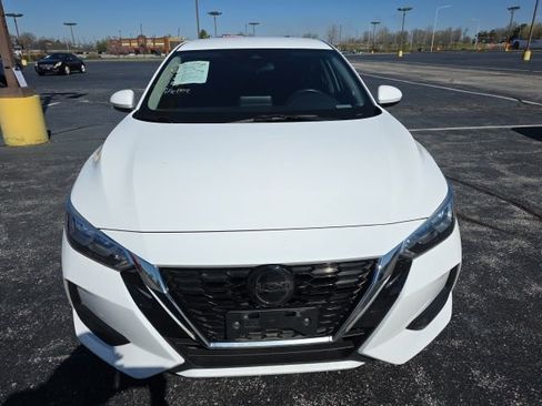Used 2022 Nissan Sentra SV image 8
