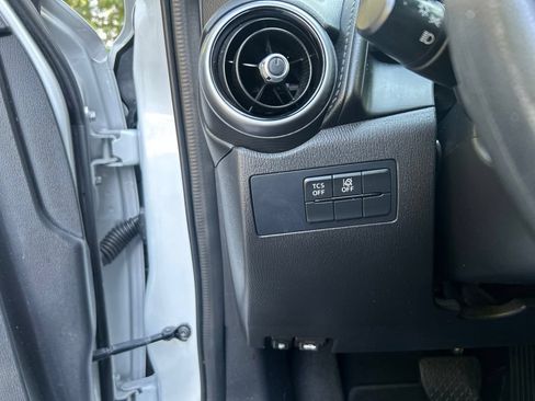 Used 2021 MAZDA CX-3 Sport FWD image 24