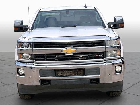 Used 2015 Chevrolet Silverado 2500 LTZ w/ Duramax Plus Package AWD/4WD image 4