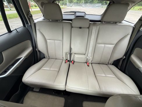 Used 2013 Ford Edge Limited w/ Driver Entry Pkg FWD image 39