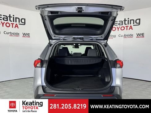 Certified 2025 Toyota RAV4 XLE image 18