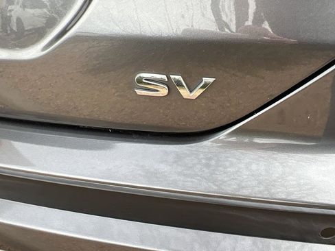 Used 2022 Nissan Kicks SV image 9