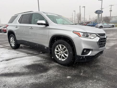 Used 2020 Chevrolet Traverse LT w/ LPO, Floor Liner Package image 4