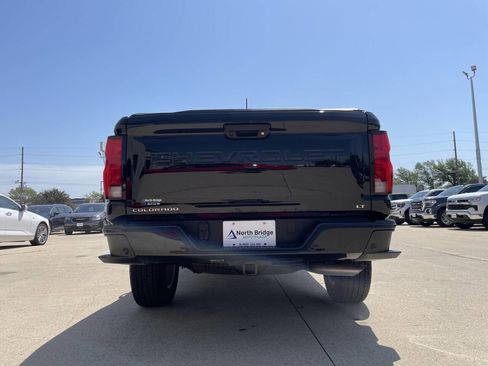 Used 2024 Chevrolet Colorado LT w/ LT Convenience Package III image 31