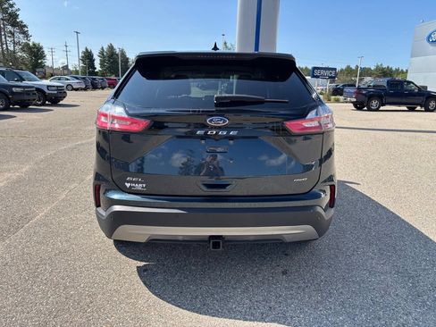 Used 2024 Ford Edge SEL w/ Convenience Package AWD/4WD image 4