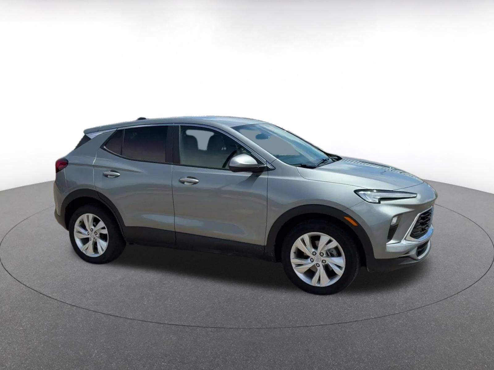 Used 2026 Buick Encore GX Preferred FWD image 2