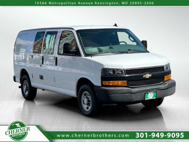 Used 2021 Chevrolet Express 2500 w/ Driver Convenience Package RWD image 1