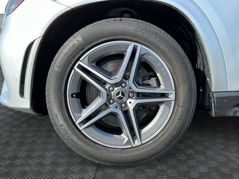 Used 2021 Mercedes-Benz GLE 450 4MATIC image 16