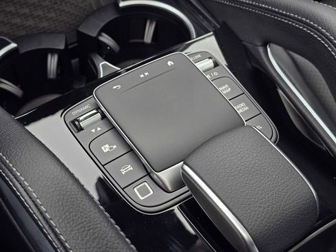 New 2026 Mercedes-Benz GLE 450 4MATIC image 35