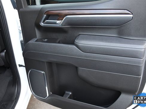 Used 2025 GMC Sierra 1500 SLT image 19