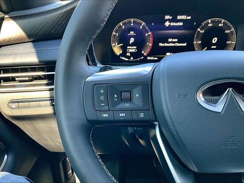 Certified 2026 INFINITI QX60 Sport AWD/4WD image 26