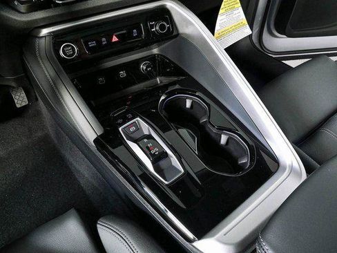 New 2026 Audi Q5 Premium Plus AWD/4WD image 18