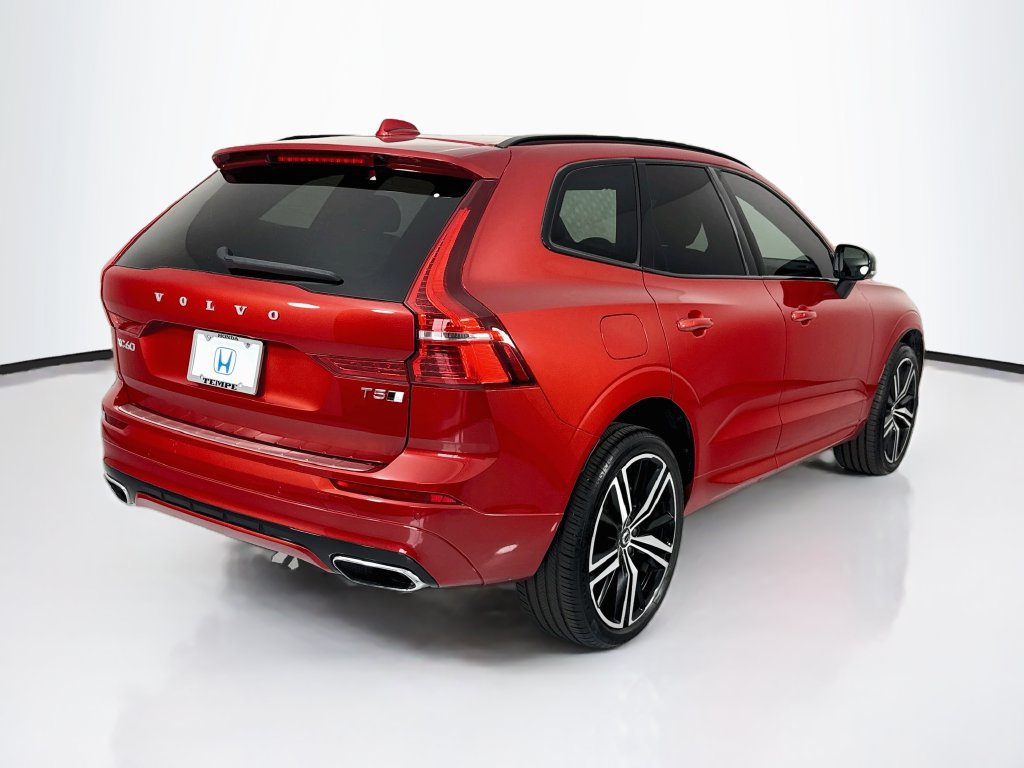 Used 2021 Volvo XC60 T5 R-Design w/ Protection Package Premier AWD/4WD image 5