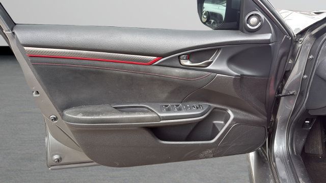 Used 2019 Honda Civic Type R image 6
