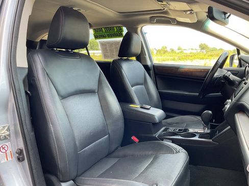 Used 2016 Subaru Outback 2.5i Limited AWD/4WD image 45