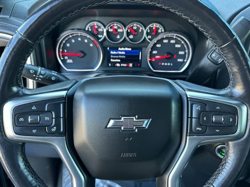Used 2022 Chevrolet Silverado 1500 RST image 30