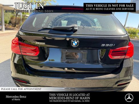 Used 2017 BMW 330i xDrive Wagon AWD/4WD image 4