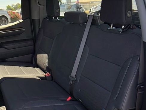 Used 2023 GMC Sierra 1500 SLE AWD/4WD image 21
