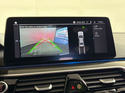 Certified 2023 BMW 530e xDrive w/ Premium Package AWD/4WD image 25