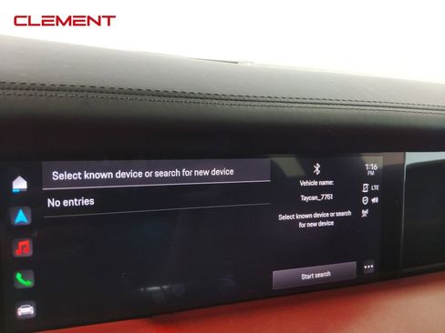 Used 2022 Porsche Taycan 4 Cross Turismo image 21