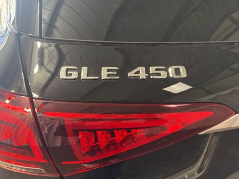Used 2023 Mercedes-Benz GLE 450 4MATIC image 11