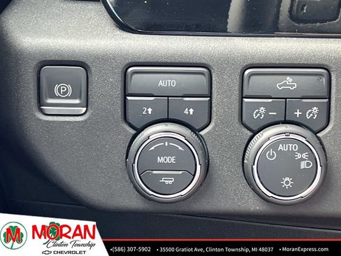 Certified 2023 Chevrolet Silverado 1500 LT AWD/4WD image 26