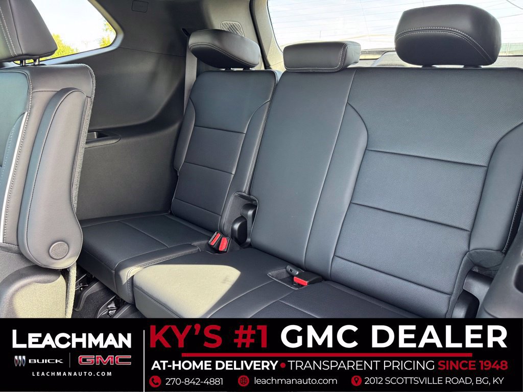 New 2027 Buick Enclave Preferred w/ LPO, Floor Liner Package FWD image 16