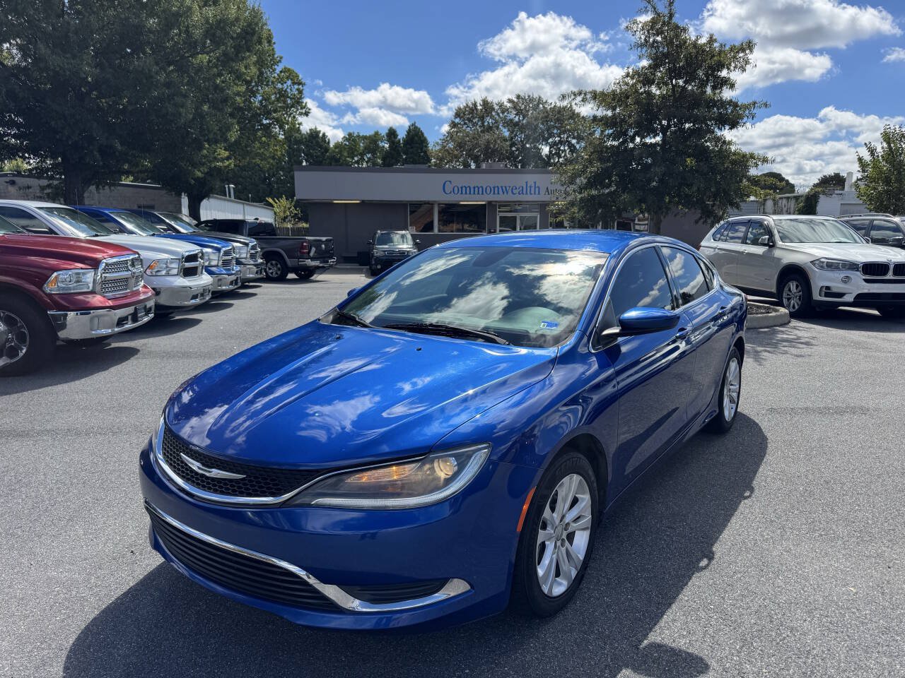 Used 2016 Chrysler 200 Limited FWD image 1