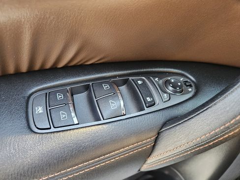 Used 2020 Nissan Armada Platinum w/ Platinum Reserve Package AWD/4WD image 31