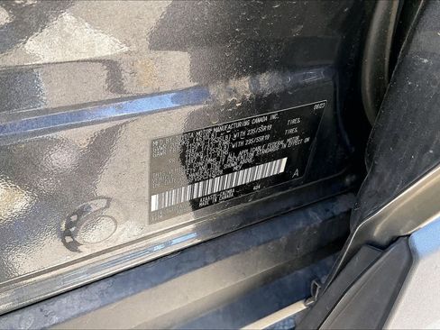 Used 2023 Toyota RAV4 XLE Premium FWD image 34