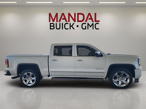 Used 2017 GMC Sierra 1500 Denali w/ Denali Ultimate Package image 5