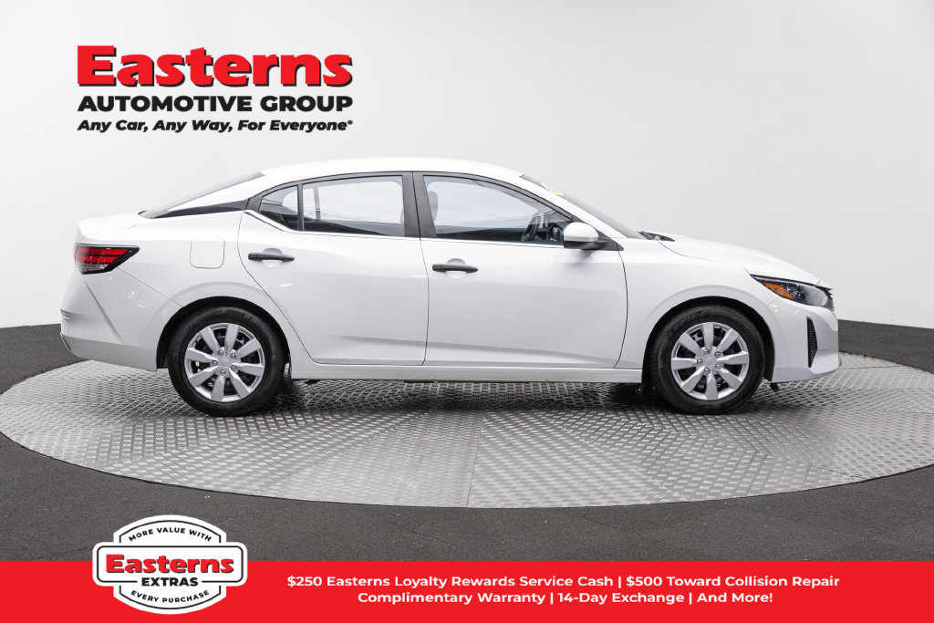 Used 2024 Nissan Sentra S FWD image 5