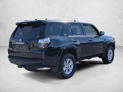 Used 2016 Toyota 4Runner SR5 Premium image 5