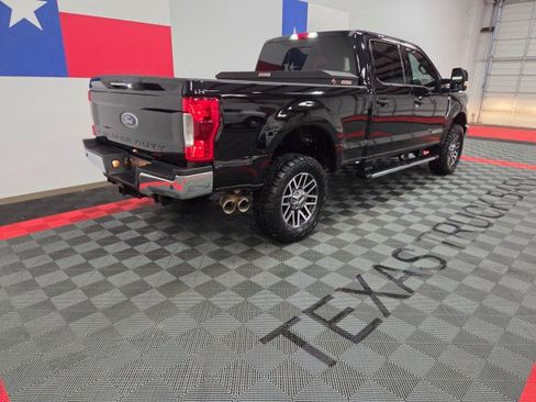Used 2019 Ford F250 Lariat w/ Lariat Ultimate Package image 25