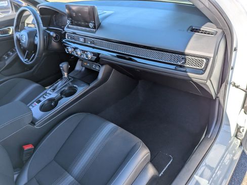 Used 2023 Honda Civic Sport image 34