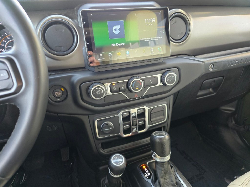 Used 2020 Jeep Wrangler Unlimited Sport AWD/4WD image 23