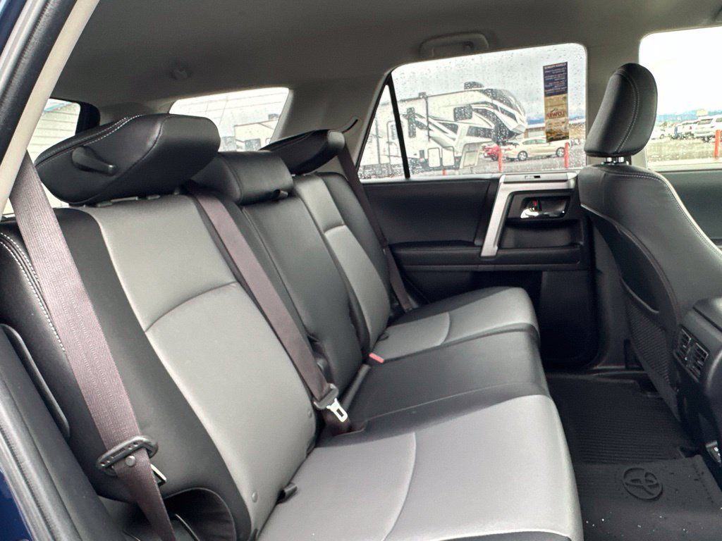 Used 2023 Toyota 4Runner SR5 Premium w/ SR5 Premium Package AWD/4WD image 14
