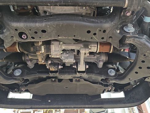 Used 2024 Toyota Tacoma TRD Sport AWD/4WD image 65