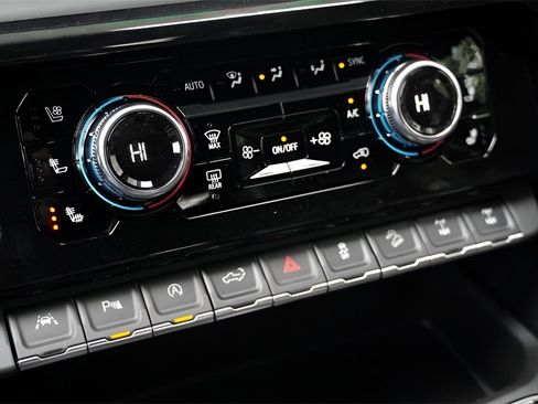 New 2026 GMC Sierra 1500 AT4X image 17